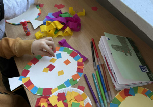 Uczniowie podczas zajęć