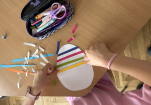 Przygotowywanie pracy plastycznej