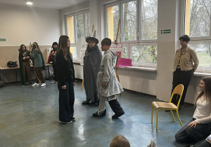 Szkolny konkurs: Kto lepiej zna “Hobbita”?