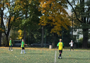 Reprezentanci klas 4-6 podczas meczu.