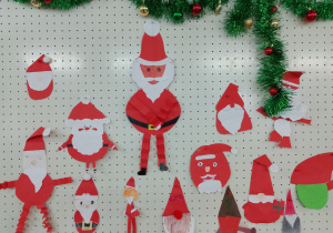 Mikołaje wykonane przez uczniów klasy 3a